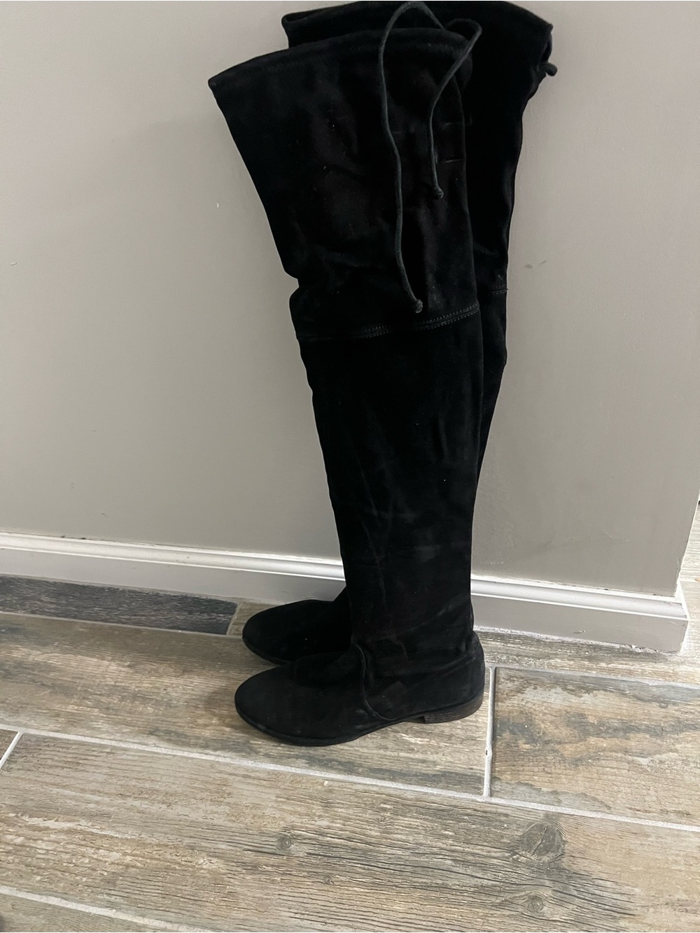 Women’s Black Over-the-Knee Suede Boots